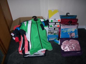 Partij nieuwe fiets kleding 25 X beschikbaar voor biedingen