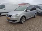 Volkswagen Touran 1.4 TSI 103KW DSG 2009 MOTORSCHADE, Auto diversen, Schadeauto's, Volkswagen, Zilver of Grijs, 1390 cc, Benzine