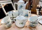 Oud bloementjes servies sierlijk, Antiek en Kunst, Antiek | Servies compleet, Ophalen of Verzenden