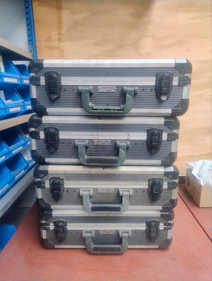 Mooie gereedschap koffers en kisten met inhoud!, Doe-het-zelf en Verbouw, Gereedschap | Handgereedschap, Ophalen