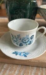 Ongemerkt blauw wit theekopje puntgaaf, Antiek en Kunst, Ophalen of Verzenden
