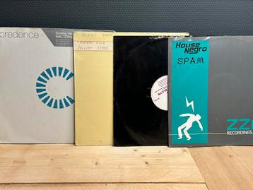 Vinyl 4 x verassings pakket house platen beschikbaar voor biedingen