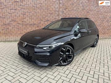 Volkswagen Golf 1.5 TSI R-Line Edition beschikbaar voor biedingen