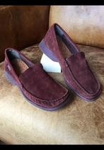 Bordeaux donker rood lage platte suède instap schoen Esprit., Kleding | Dames, Schoenen, Ophalen of Verzenden, Zo goed als nieuw