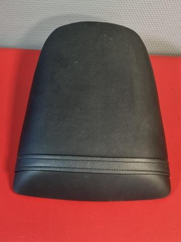 Honda Duo seat /passagierszadel CBR900  beschikbaar voor biedingen