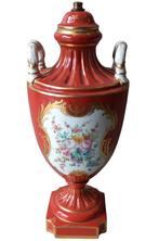 porcelaine de Paris dekselvaas/lampenvoet., Ophalen