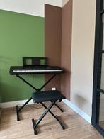 Yamaha E463 keyboard, Muziek en Instrumenten, Ophalen, Zo goed als nieuw, 61 toetsen, Yamaha