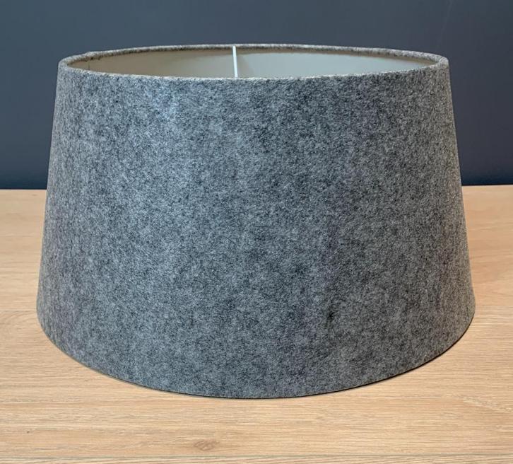 Lampenkap StudioPieter vilt nieuw 3 stuks twv € 69,00 st, Huis en Inrichting, Lampen | Lampenkappen, Nieuw, Minder dan 25 cm, Rond