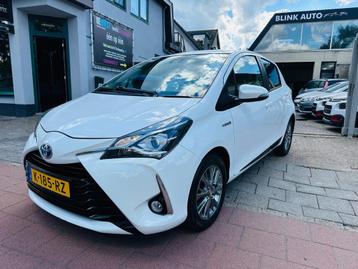 Toyota Yaris 1.5 Hybrid Executive Garantie Apk Camera beschikbaar voor biedingen