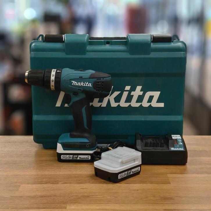 Makita HP347D Accu Boormachine | BJ 2022 - Netjes, Doe-het-zelf en Verbouw, Gereedschap | Boormachines, Zo goed als nieuw