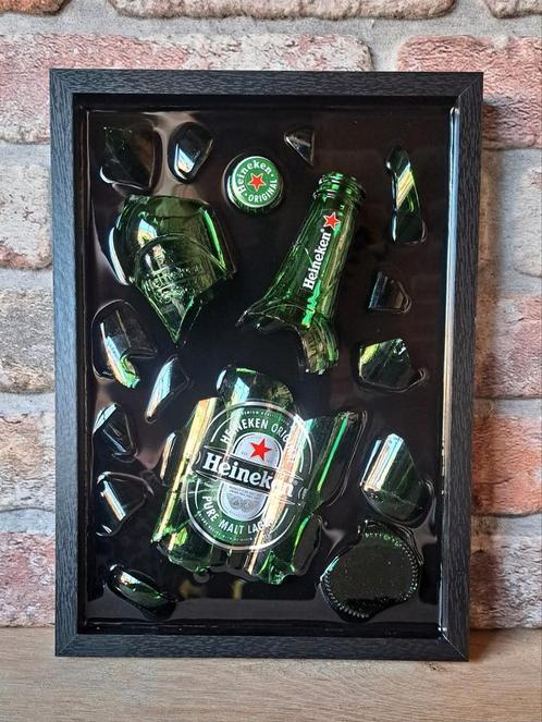 Heineken flesje verwerkt in een lijst met Epoxy, Antiek en Kunst, Kunst | Schilderijen | Abstract, Ophalen of Verzenden