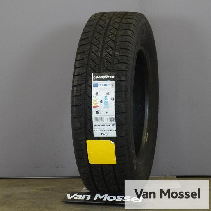 Goodyear Vector 4 Seasons Cargo 225/65/R16, Auto-onderdelen, Banden en Velgen, Band(en), All Season, 16 inch, 225 mm, Personenwagen