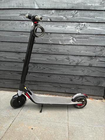 Segway Ninebot Elektrische Step beschikbaar voor biedingen
