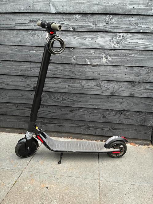 Segway Ninebot Elektrische Step, Fietsen en Brommers, Steps, Elektrische step (E-scooter), Ophalen