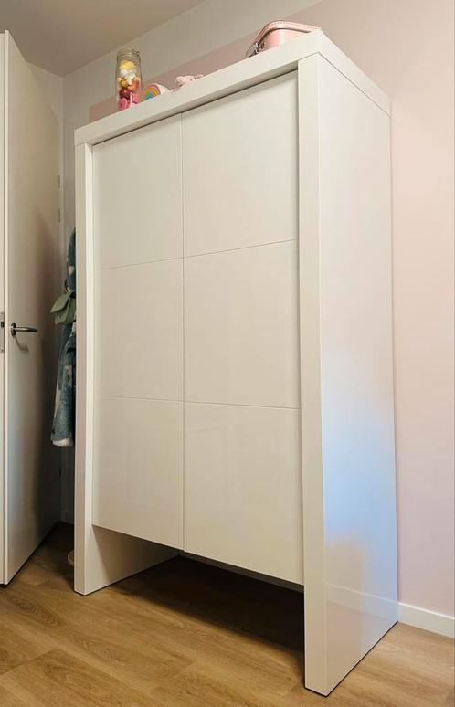 Babypark hoogglans wit kast, Kinderen en Baby's, Kinderkamer | Commodes en Kasten, 105 cm of meer, 100 cm of meer, 50 tot 70 cm