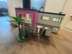 Playmobil villa 5574 met zwembad en inrichting, Kinderen en Baby's, Speelgoed | Playmobil, Ophalen of Verzenden, Zo goed als nieuw