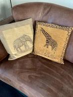 1 of 2 kussentjes, of de hoesjes met olifant of giraf, Huis en Inrichting, Ophalen of Verzenden, Vierkant