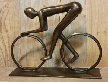 WIELRENNER / BRONZEN BEELD beschikbaar voor biedingen