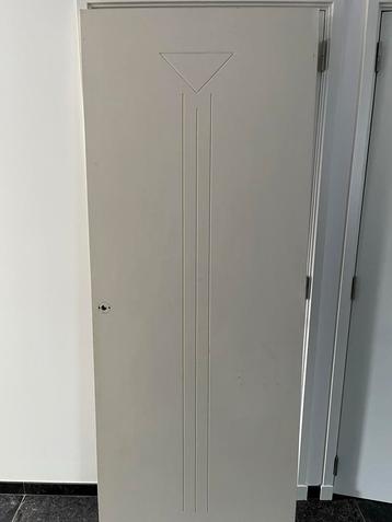 Massieve Binnendeur 82,5x209 cm beschikbaar voor biedingen