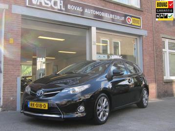 Toyota Auris 1.8 Hybrid Dynamic Nav Bovaggarantie Michelin A beschikbaar voor biedingen