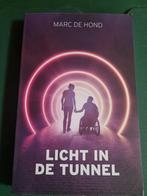 Licht in de tunnel - Marc de Hond, Boeken, Ophalen of Verzenden, Zo goed als nieuw, Marc de Hond, Nederland