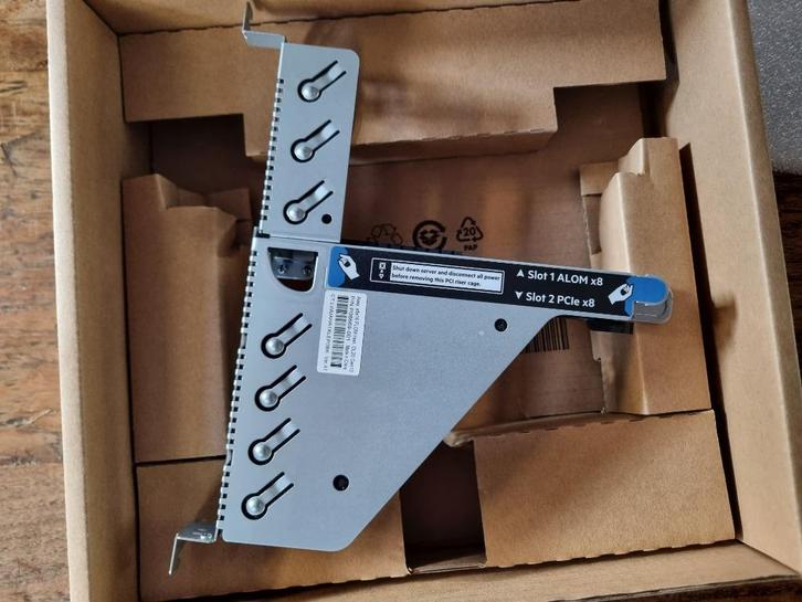 HP HPE DL20 Gen10 x8x16 FLOM Riser Kit *Nieuw, Computers en Software, Servers, Nieuw, Onbekend, Ophalen of Verzenden