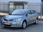 Toyota Avensis Wagon 1.8 VVTi DynamicAutomaat,1eigenaar,navi, 15 km/l, 4 cilinders, Origineel Nederlands, 1600 kg
