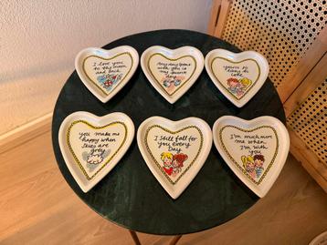 Blond Amsterdam petit four set valentijn beschikbaar voor biedingen