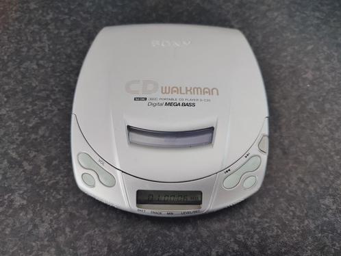 Sony CD walkman D-C20 zilver, werkt uitstekend, Audio, Tv en Foto, Walkmans, Discmans en Minidiscspelers, Walkman, Ophalen of Verzenden