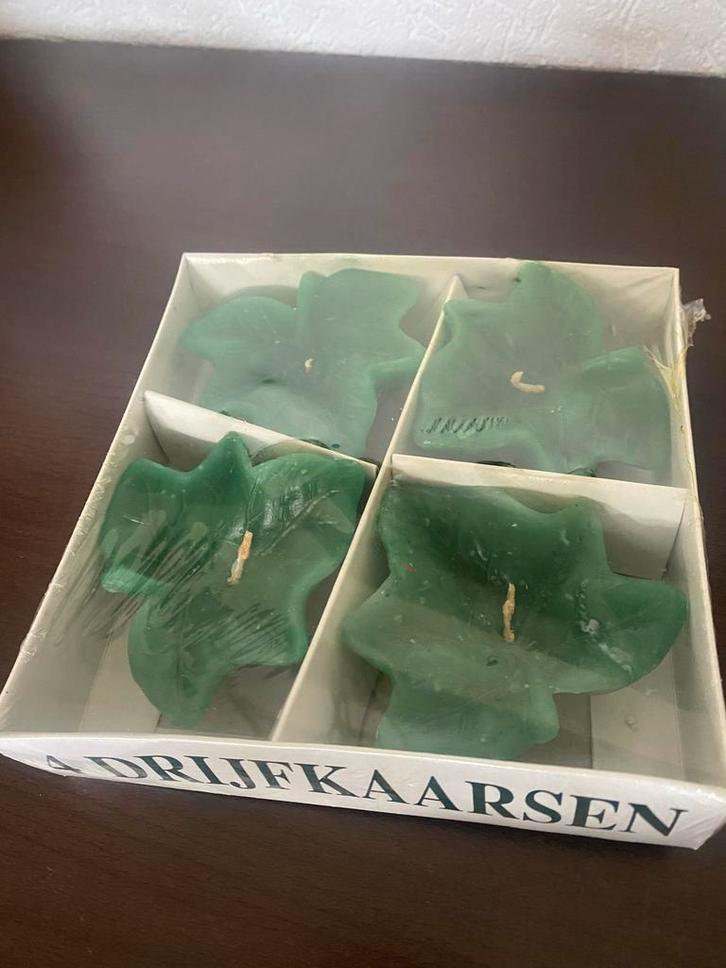 Drijfkaarsen Bladvorm - Sfeervolle Decoratie, Huis en Inrichting, Woonaccessoires | Kandelaars en Kaarsen, Nieuw, Kaars, Minder dan 25 cm