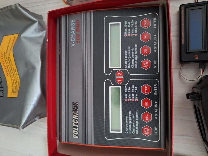 Voltcraft 200 duo 10Amp.zgan, Hobby en Vrije tijd, Modelbouw | Radiografisch | Overige, Zo goed als nieuw, Ophalen of Verzenden
