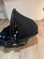 Maxi Cosi Pebble Plus I-Size + FamilyFix 3, Ophalen, Gebruikt, Zijbescherming, Isofix