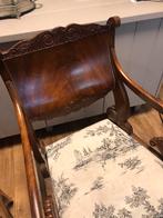 4 Antieke Eetkamerstoelen met Houtsnijwerk, Ophalen