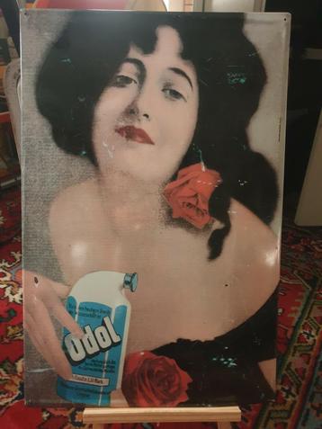 Reclamebord Odol beschikbaar voor biedingen