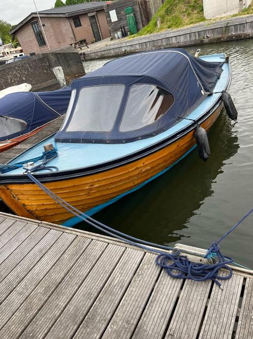 Authentieke houten overnaadse sloep, Watersport en Boten, Sloepen, Zo goed als nieuw, 10 tot 30 pk, 6 meter of meer, Binnenboordmotor