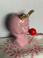 Decoratie beeldje van meisje met rode kauwgombal, Huis en Inrichting, Ophalen of Verzenden, Zo goed als nieuw