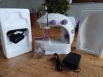 Mini naaimachine, Hobby en Vrije tijd, Naaimachines en Toebehoren, Ophalen of Verzenden, Nieuw, Naaimachine, Overige merken