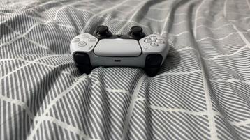 Playstation 5 Dualsense Controller - Zo goed als nieuw! beschikbaar voor biedingen