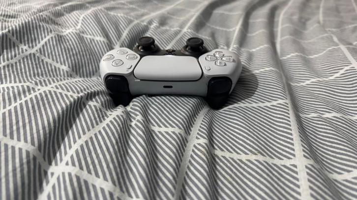 Playstation 5 Dualsense Controller - Zo goed als nieuw!, Spelcomputers en Games, Spelcomputers | Sony PlayStation Consoles | Accessoires