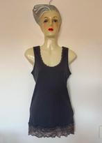 Grijze M pyjamatop met kant zachte ribstof katoen salom egf, Onbekend, Ophalen of Verzenden, Zo goed als nieuw, Maat 38/40 (M)