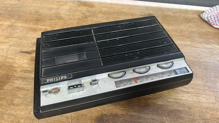 Philips radio cassetterecorder. 22RR380/10., Audio, Tv en Foto, Cassettedecks, Enkel, Philips, Ophalen of Verzenden