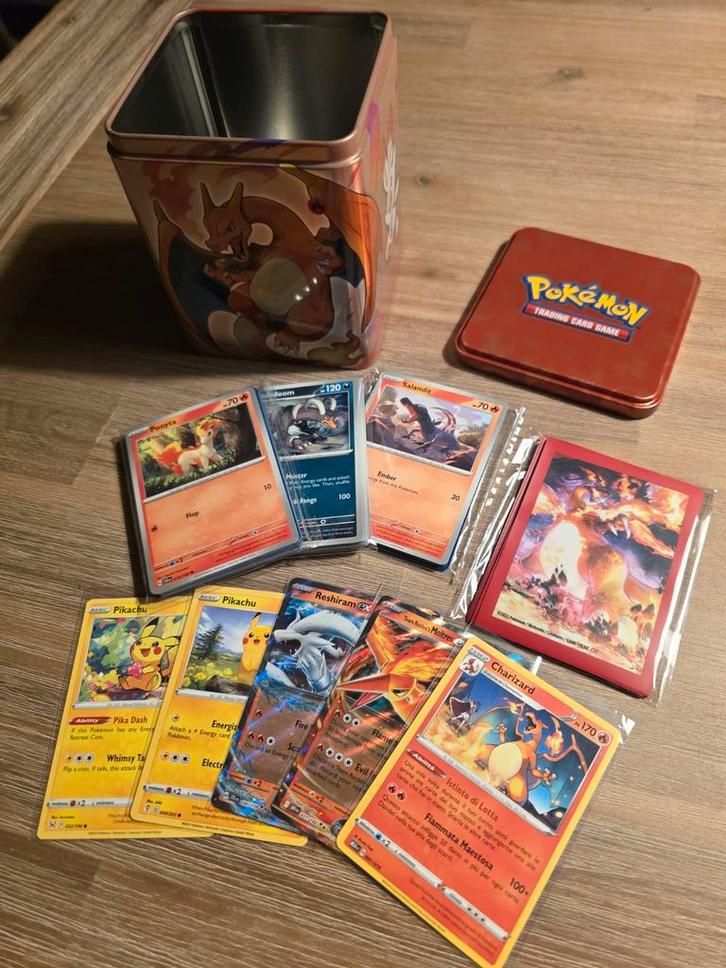 Pokemon Charizard pakket, Hobby en Vrije tijd, Verzamelkaartspellen | Pokémon, Ophalen of Verzenden