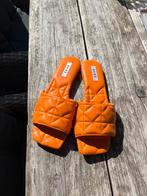 Na-kd slippers oranje, Watersport en Boten, Ophalen of Verzenden, Zo goed als nieuw