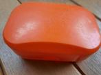 ORANJE VOETBAL zeepdoosje oranje, Ophalen of Verzenden, Nieuw, Oranje of Koningsdag