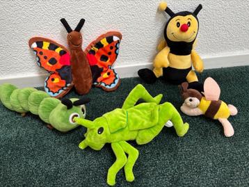 knuffels: vlinder, rups, sprinkhaan, bij beschikbaar voor biedingen