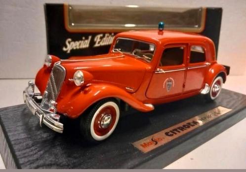Citroën Traction 15cv Pompiers brandweer zgan, Hobby en Vrije tijd, Modelauto's | 1:18, Zo goed als nieuw, Norev, Verzenden