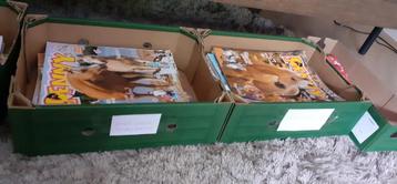 Baken vol met penny tijdschriften  beschikbaar voor biedingen