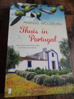 Marieke Woudstra - Thuis in Portugal, Ophalen of Verzenden, Zo goed als nieuw, Marieke Woudstra, Nederland