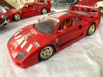 Ferrari. F. 40. 1967.     1:18. Burago, Hobby en Vrije tijd, Modelauto's | 1:18, Ophalen of Verzenden, Zo goed als nieuw, Bburago