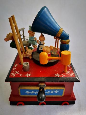 Muziekdoos Speeldoos automaton muziek Platenspeler Muisjes beschikbaar voor biedingen